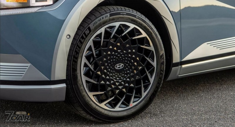 只給高階電動車款使用　Hyundai 宣布與 Michelin 合作開發新世代環保胎