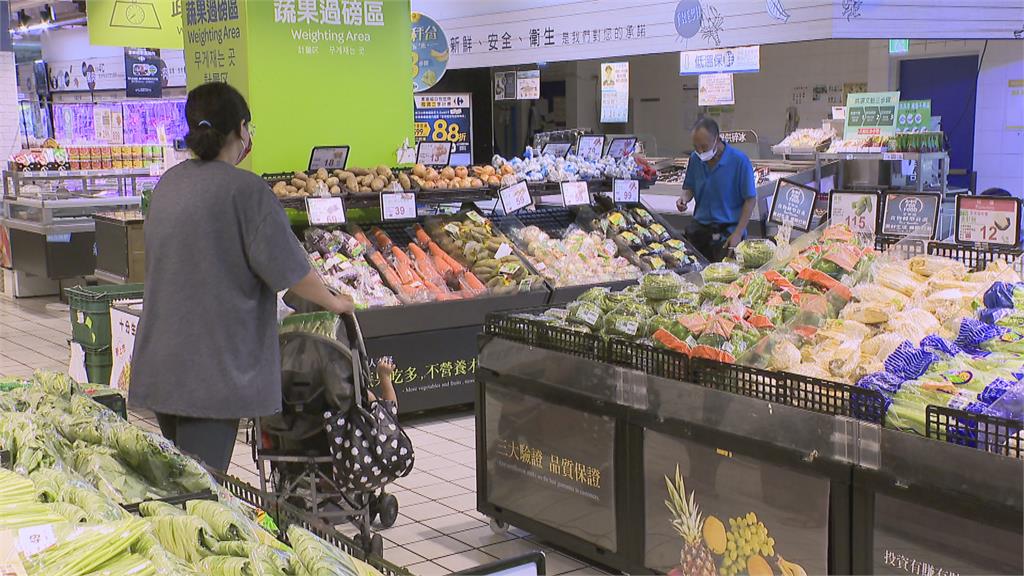 8月物價漲2.36%　主計處：颱風造成蔬果價漲
