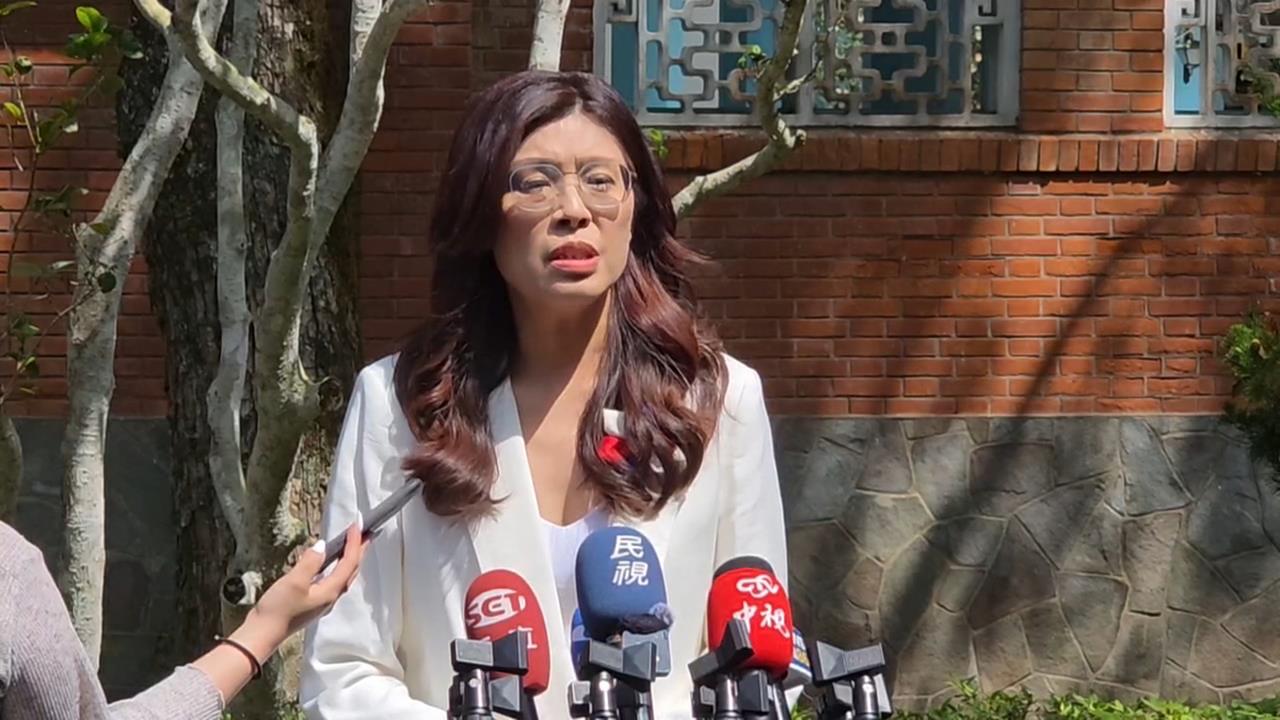 鄭麗文「奉行一中政策」挨轟 梁文傑酸:還沒到就開始宣傳