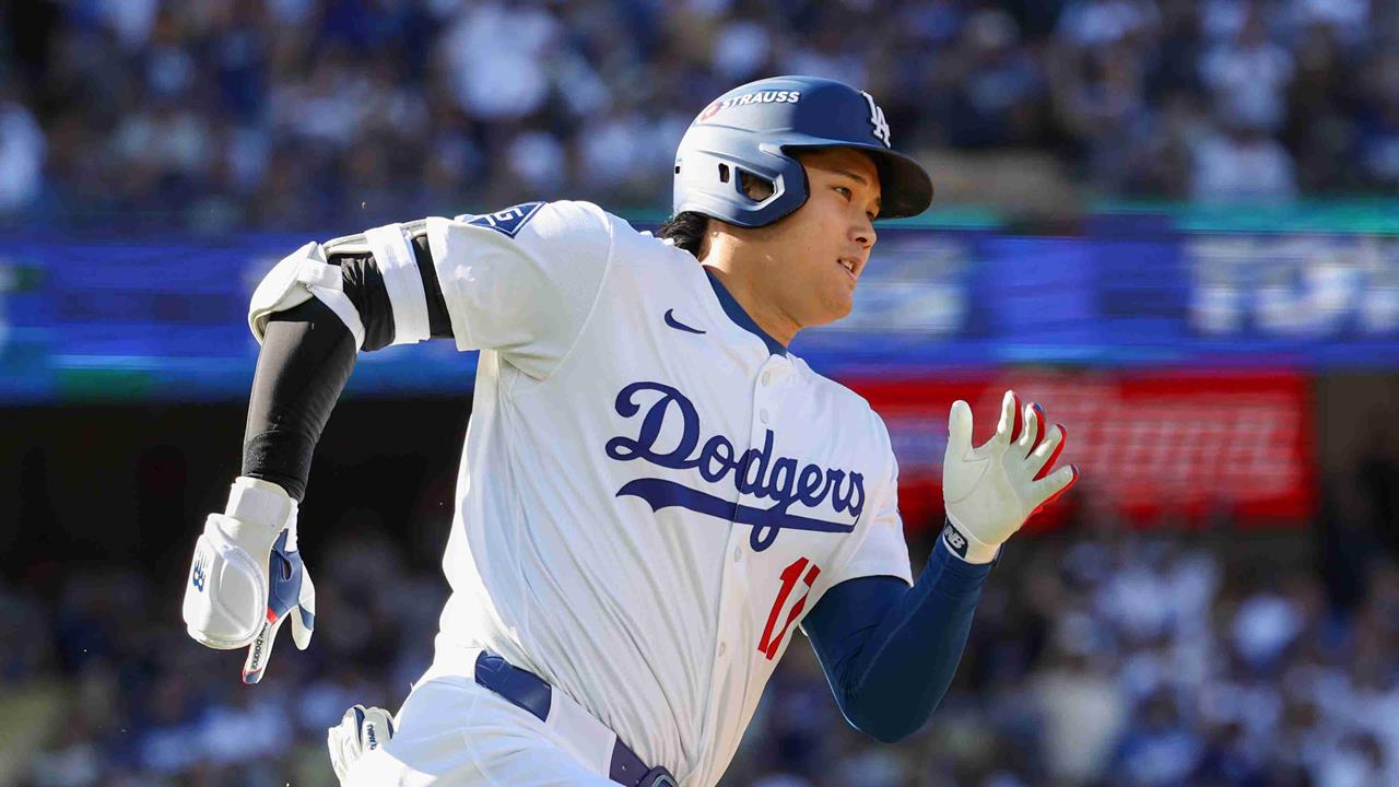 MLB(影)/完美呼應羅伯斯期待!大谷「單手勾出三壘安」跑回聽牌戰首分還締壯舉