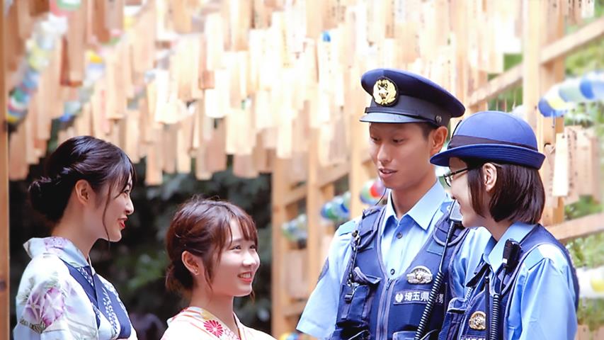 日本福井縣首位女警長「超美上位照」曝光！上千網友朝聖：是女優嗎？