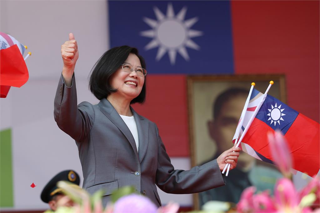 快新聞／超過8成民意同意領土範圍不包括中國 台灣民意基金會：憲法和國民情感格格不入