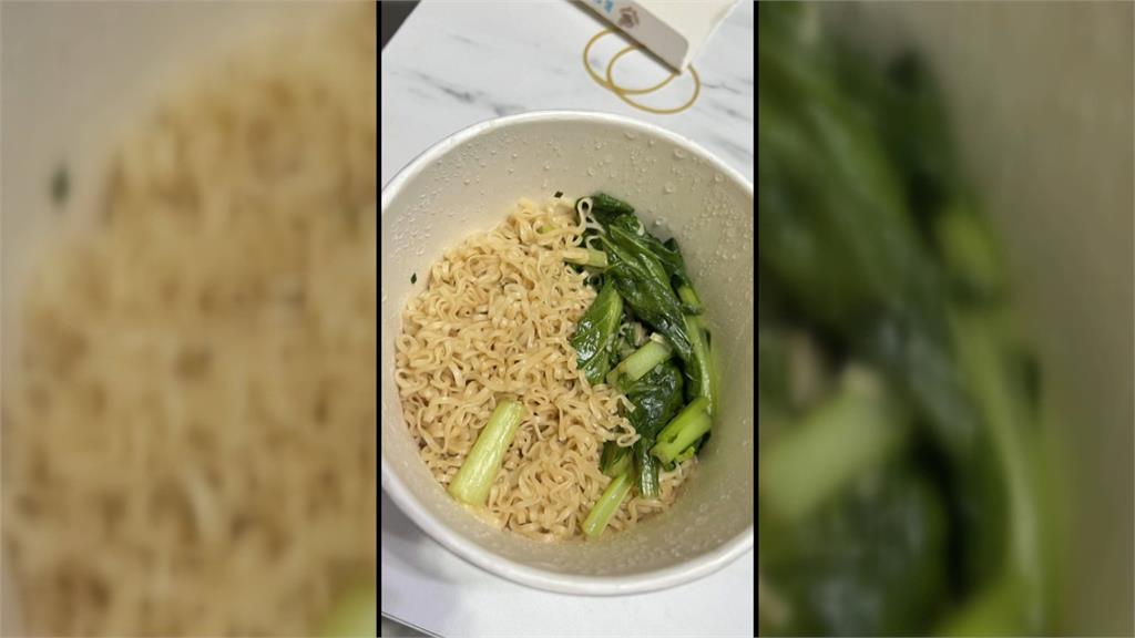 外送85元蔬菜炒泡麵　份量不到紙碗一半！網傻眼：不如自己泡