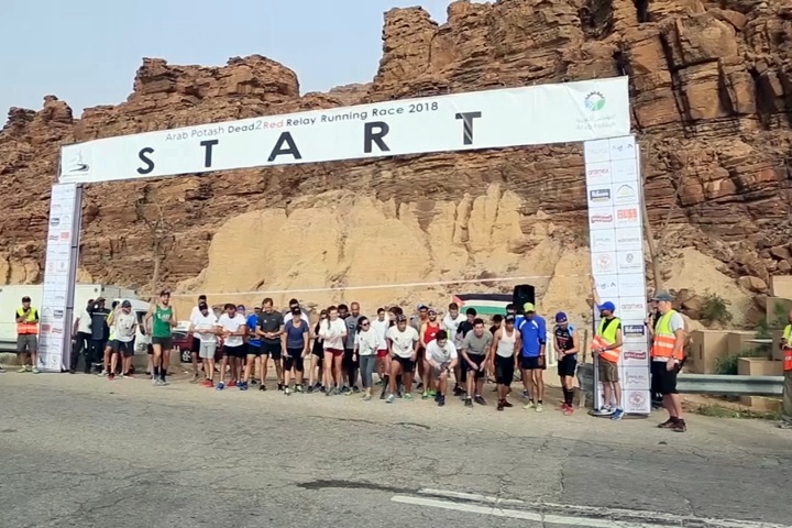 挑戰約旦極限馬拉松 國際難民營組隊參賽