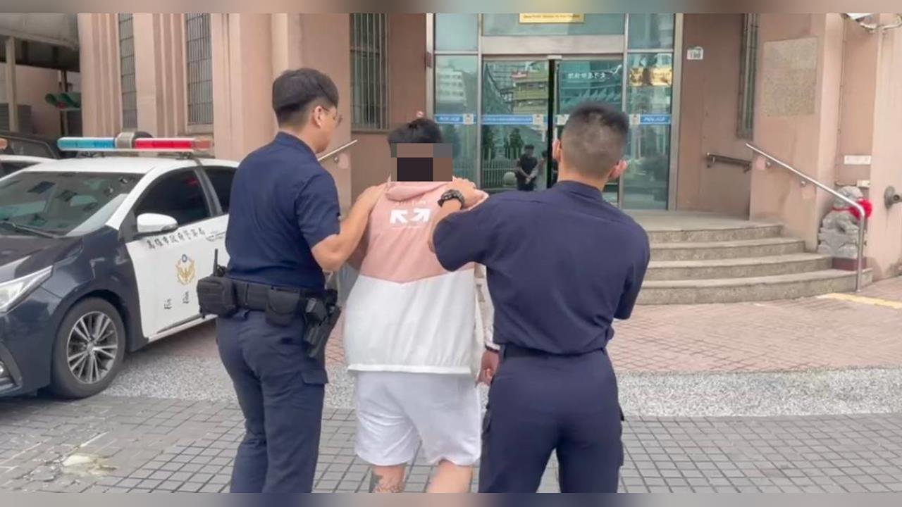 快新聞／高雄酒吧勸架起衝突！男子車內取瓦斯槍　BB彈掃射兩女遭送辦