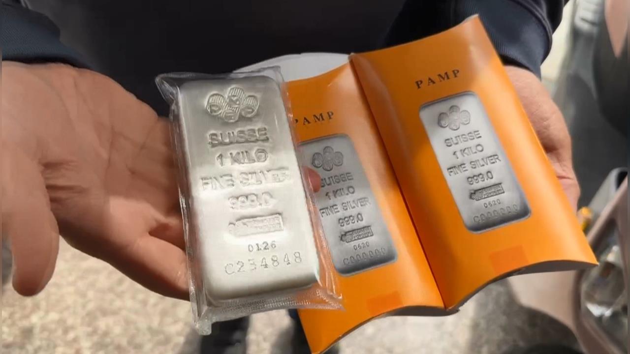 白銀過年後估續飆升! 大批民眾排隊"逢低買進"