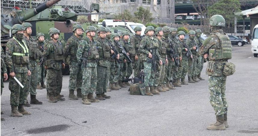 10年沒教召一查就中14天!他傻眼喊「以前才5天」 網:退伍10年仍在等通知