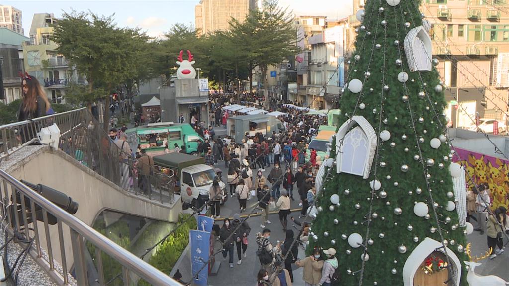 她被3南韓女「搭訕傳教」拉手圍圈激動禱告　嚇到想去收驚：是邪教嗎？