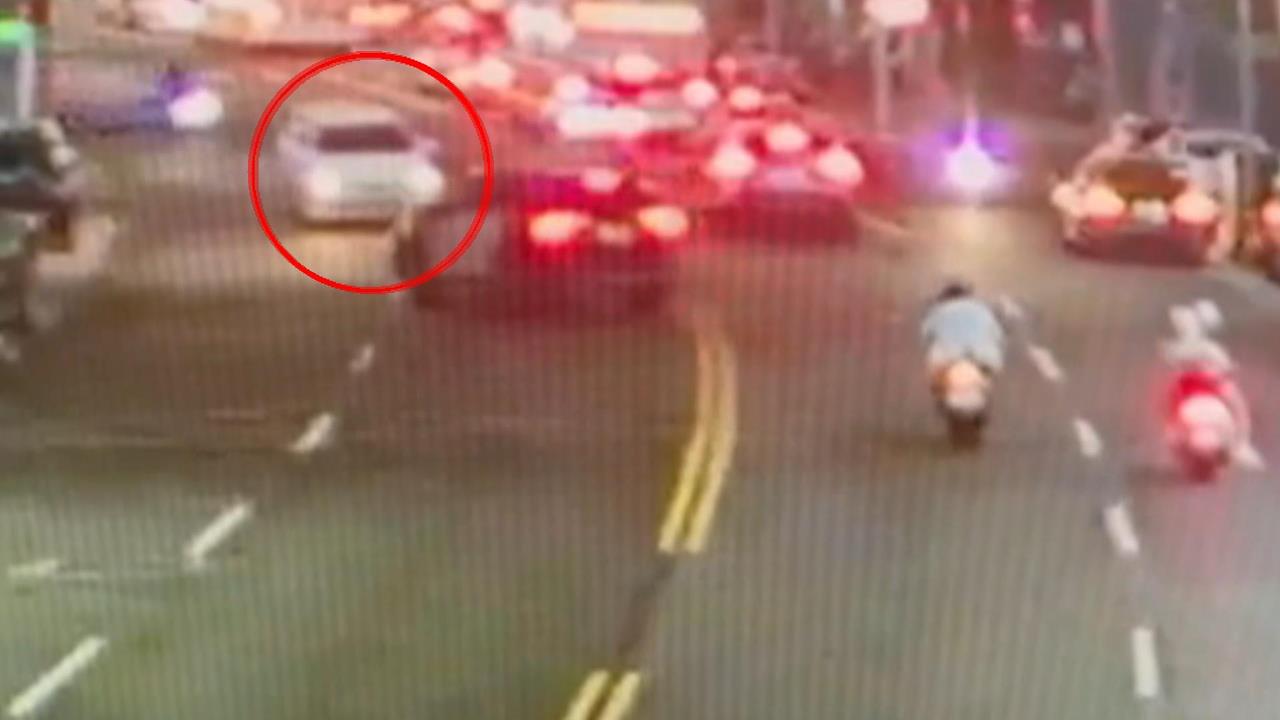 新北三重深夜槍聲大作！　警街頭追詐騙車手　連開22槍