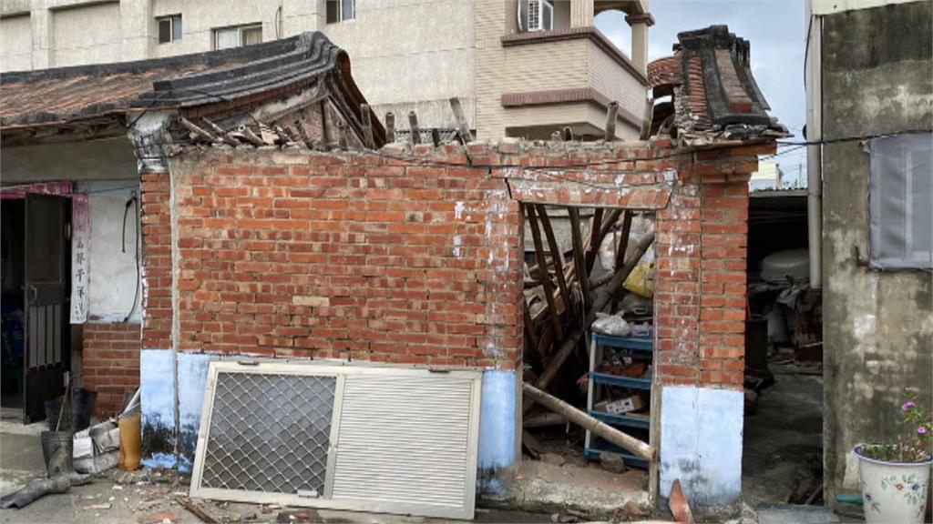 屏東三地門規模5.3地震　台南麻豆三合院屋頂坍塌