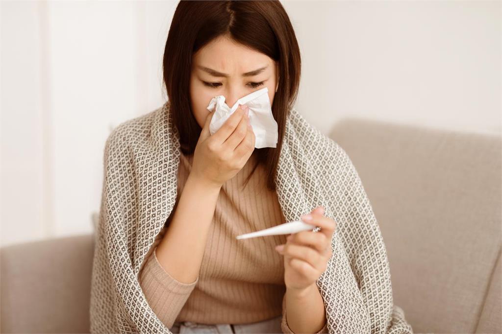 流感重症、死亡創5年新高!高齡族群風險高 醫籲:施打加強型疫苗
