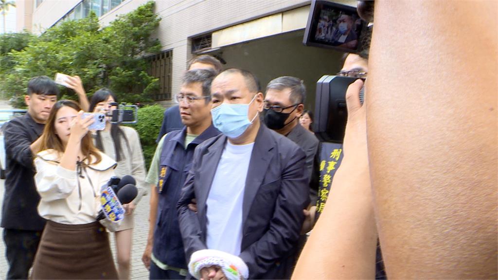 涉博弈洗錢！檢警掃蕩兩大黑幫　天道盟主「鐵霸」300萬交保