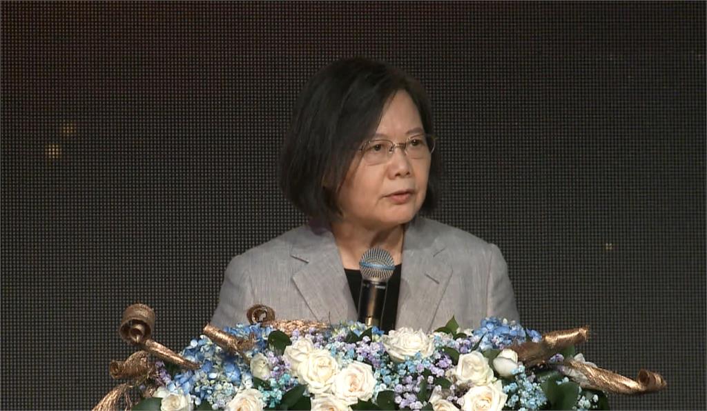快新聞／出席科技菁英領袖晚宴　蔡英文盼：台灣半導體產業再創高峰