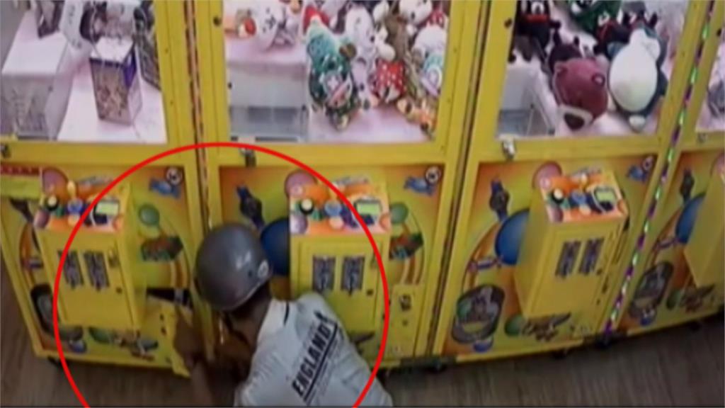 娃娃機店一週被偷3次 業者質疑警方消極