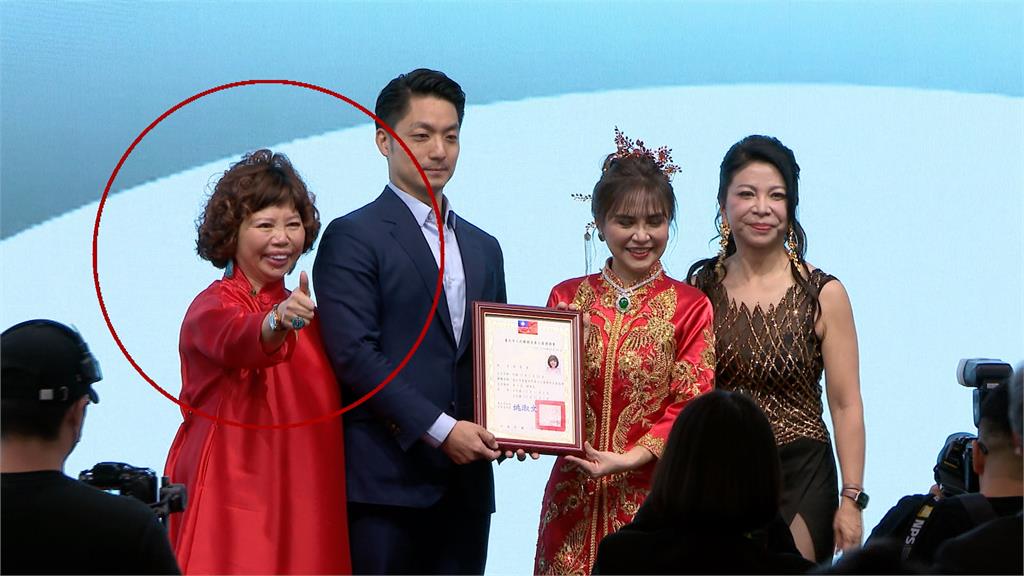 禮客創辦人翁素蕙挨撞糾紛落幕　律師撤回民事告訴