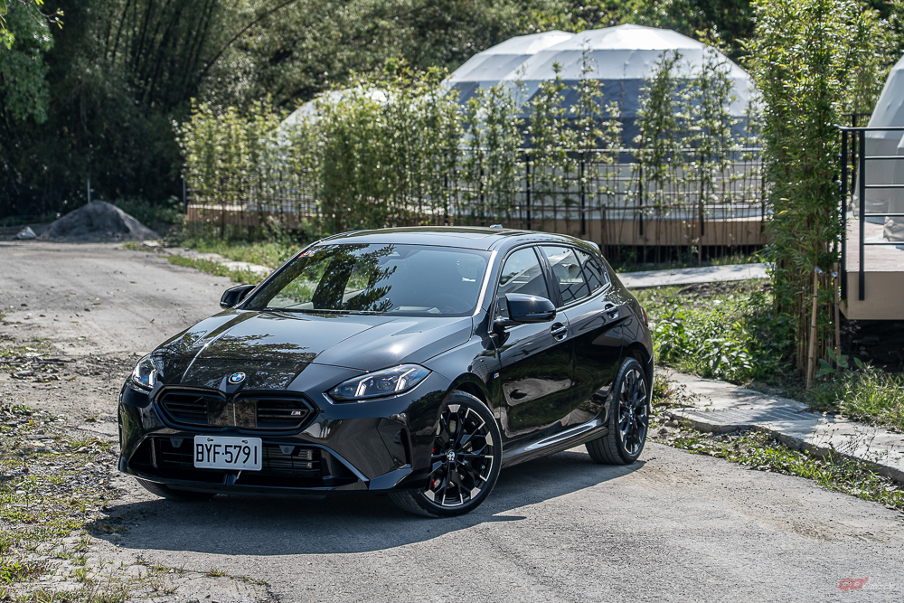 硬派絕對值　且開且珍惜｜BMW M135 xDrive 試駕