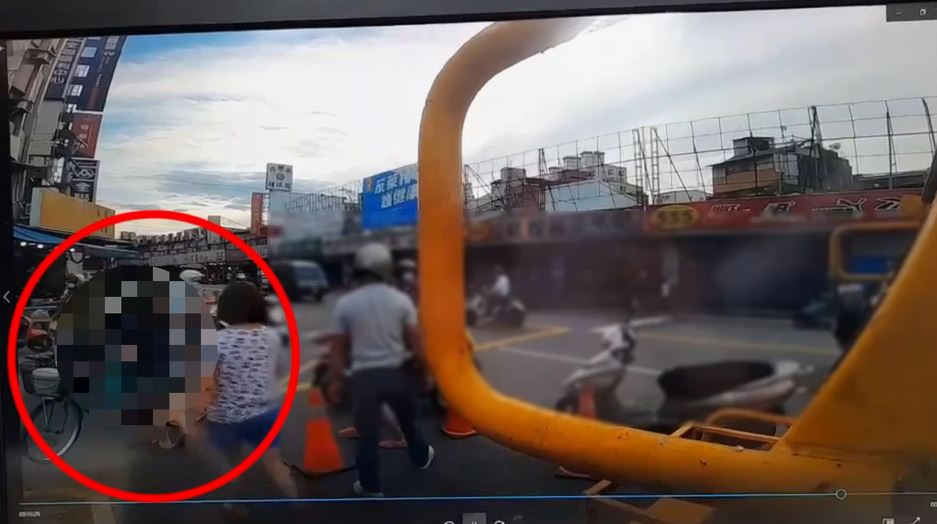 快新聞／新莊女嬰遭棄屍垃圾車　涉重嫌生母5萬元交保