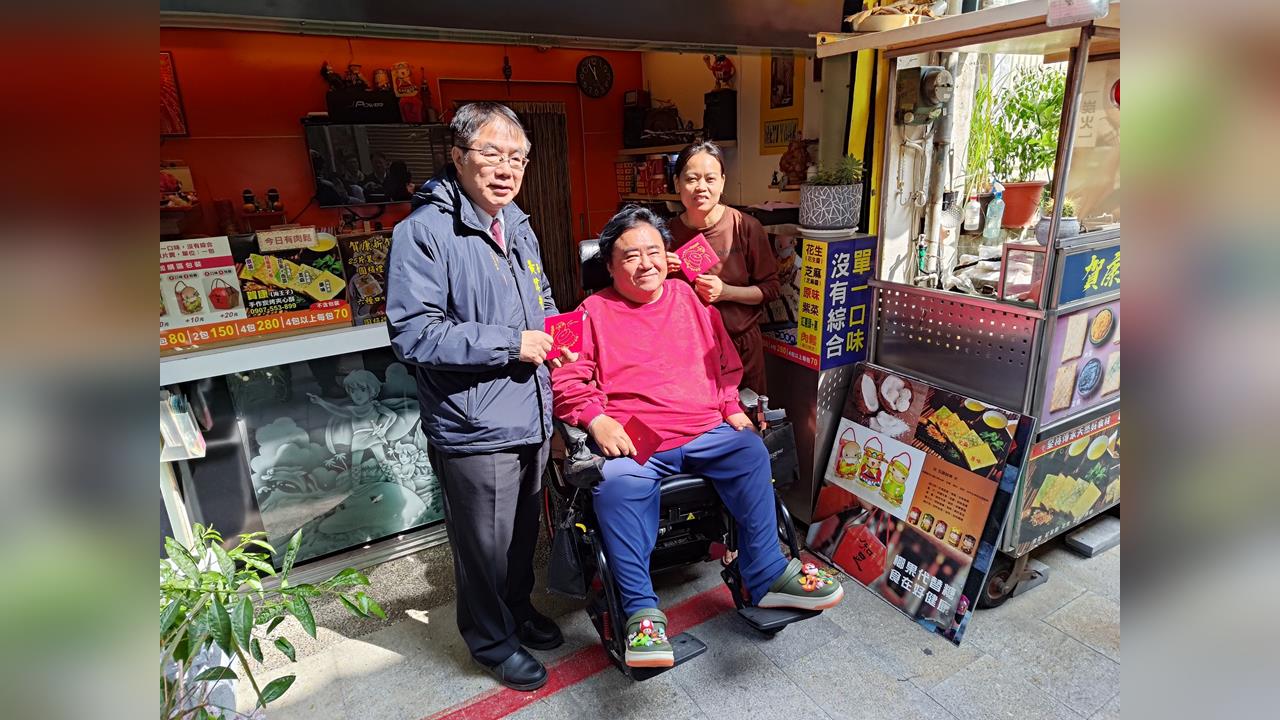 獨家／黃偉哲也曾探店！台南巷弄美食推薦：開基武廟前賀康手作炭烤夾心酥