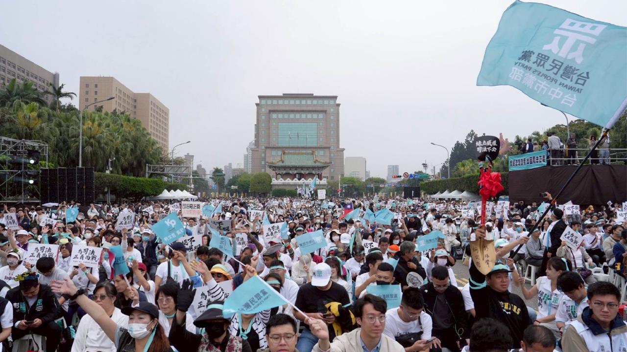 白營凱道聲援嗨喊「破8萬人」遭抓包灌水！他分析1點揭民眾黨「最大隱憂」