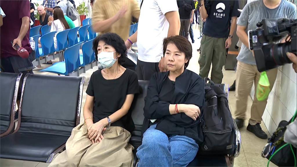 隔空串證？陳佩琪公開偵查內容　四叉貓反嗆「這個」戳破說法
