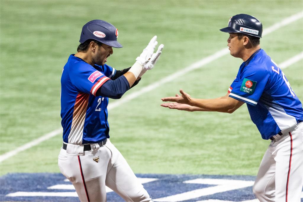12強賽(影)/「家正婦」看過來!林家正「全英文」受訪 代表國家參賽意義非凡