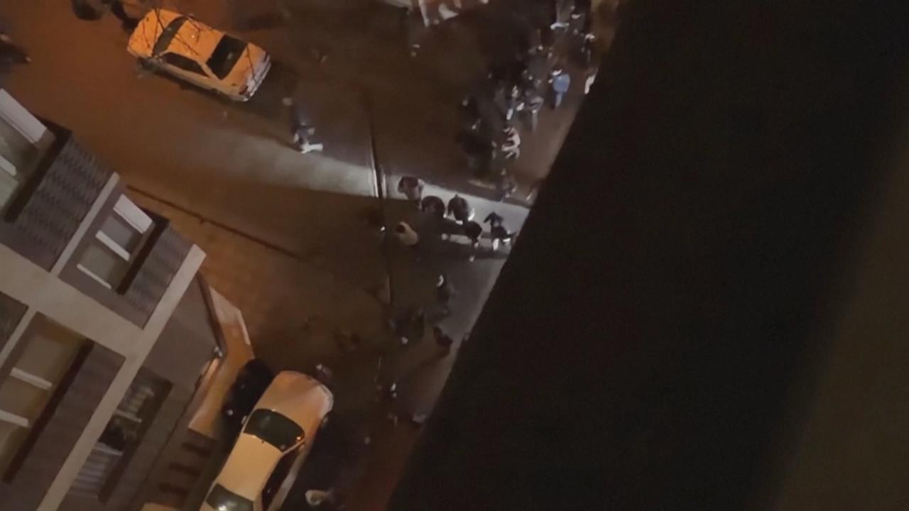 伊朗政府血腥鎮壓　醫師稱軍警「瞄準抗議者頭部開槍」