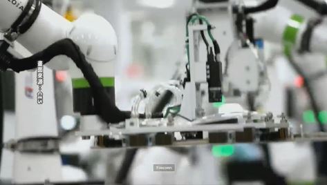 川普政策檢視引市場波動  AI科技需求強勁  估500間企業獲利增14.8%