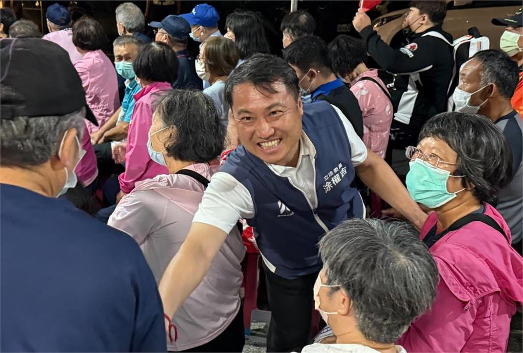 快新聞／怕被罷免急了？涂權吉回防桃園宣講　嗆「亂刪津貼預算都是謠言」