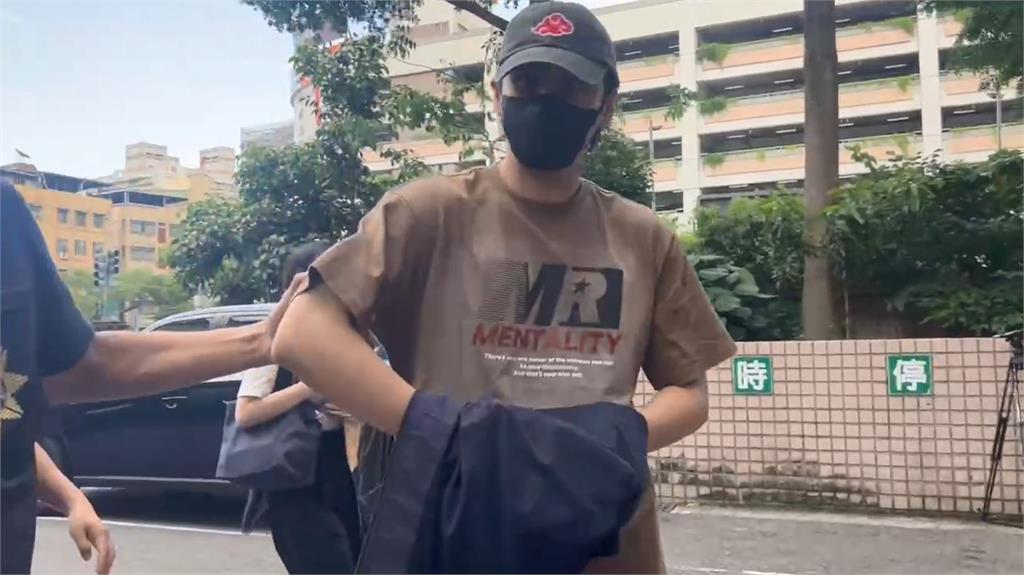 快新聞／涉閃兵30萬交保　陳零九致歉放下藝人身分、「五堅情」跟進暫休團