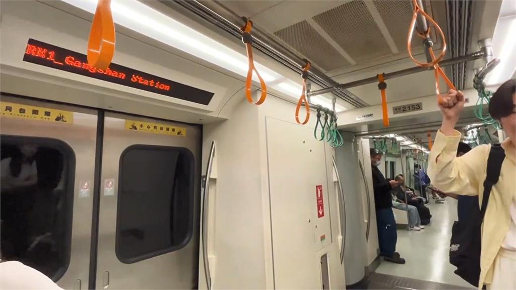 快新聞／離奇！高捷驚見紅衣男子行走軌道上　司機停車包抄找嘸人