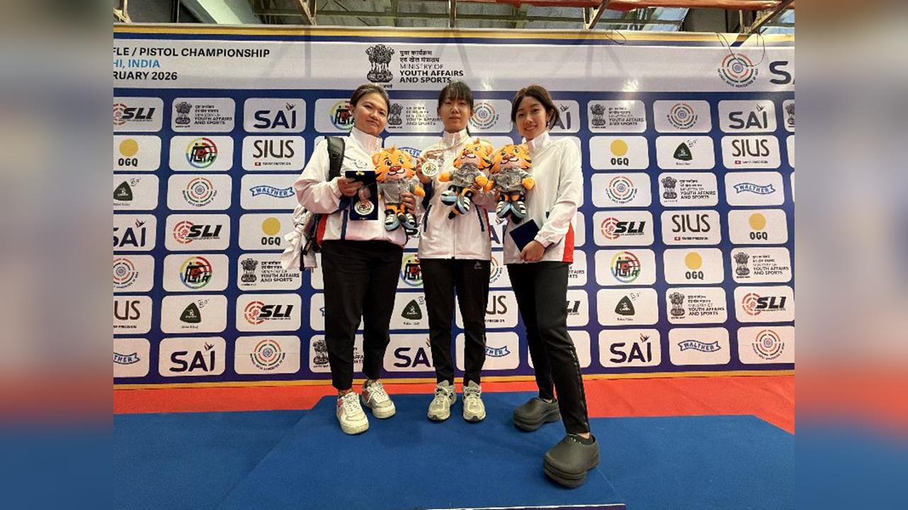 射擊／台灣隊亞錦賽傳捷報！「證件妹」吳佳穎、陳俞如、田家榛勇奪女子團體銀牌
