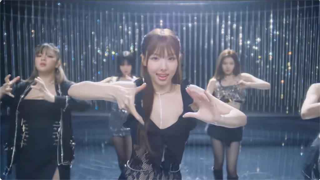 TWICE宣布11月來台!周子瑜出道10年首度「回家鄉開唱」