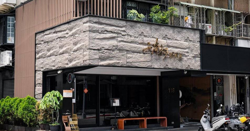 「火鍋界PRADA」老闆控被家暴！　長期惡意檢舉、逼下跪索討上億房產