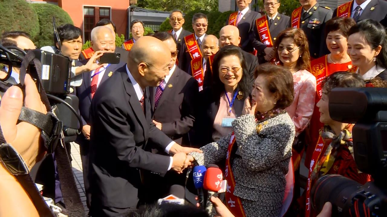 「國民阿嬤」陳淑芳首進立院　韓國瑜：盼有好印象