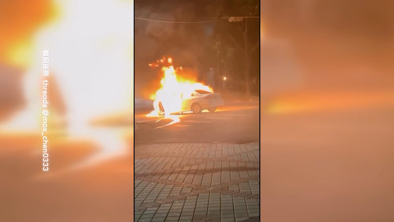 撞公車再逆撞騎士釀火燒車　路人英勇破車窗救人