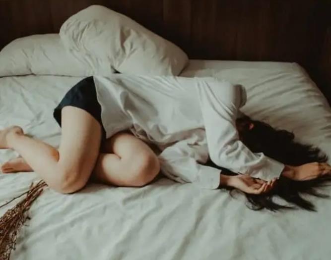 女兒家教瞎扯前世：要化解劫數！台中迷信母「餵安眠藥迫懷孕」超慘下場出爐