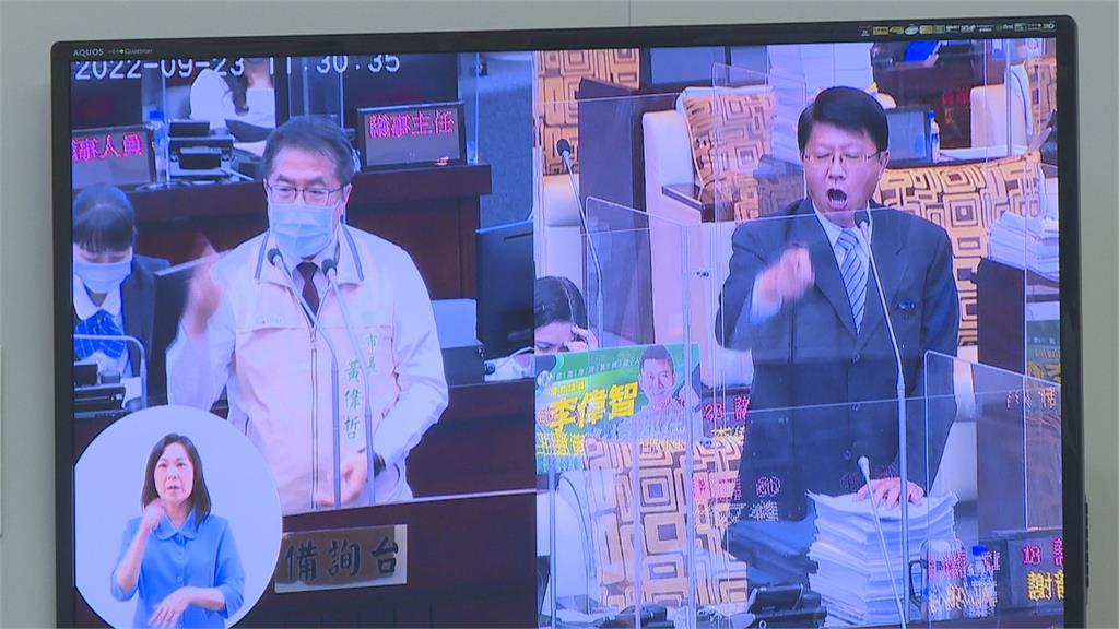 南市長戰火議事廳爆發！　謝龍介痛斥抹黑大爆粗口