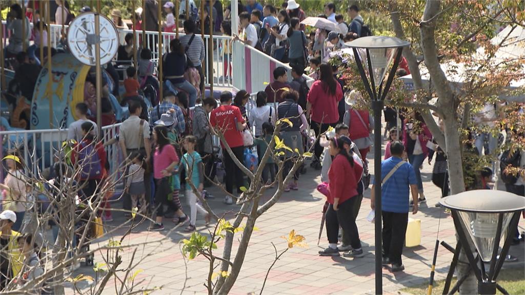 端午連假Day 2要帶傘!3地區恐迎雨彈…收假、開工天氣曝「狂飆36度」