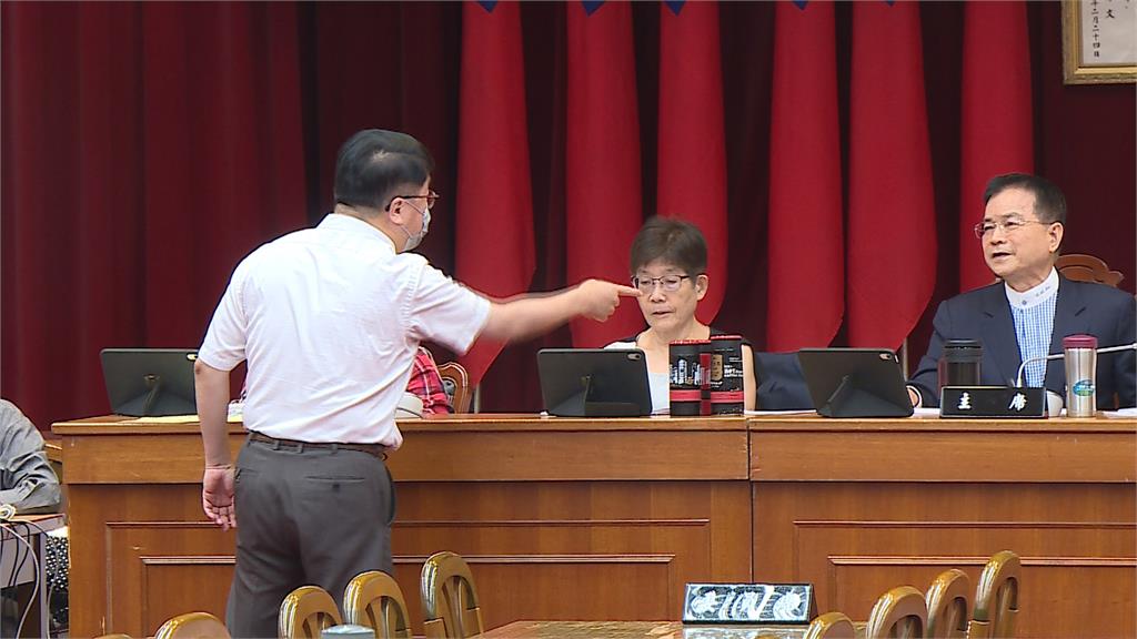 地方補助款爭議　藍白要求立刻撥付　　六都副市長　坐看朝野立委爆衝突