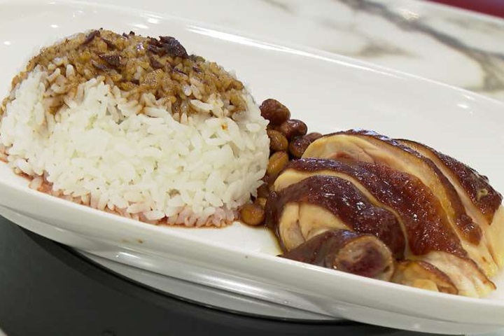 米其林餐廳來台！油雞、鹽味拉麵搶攻饕客