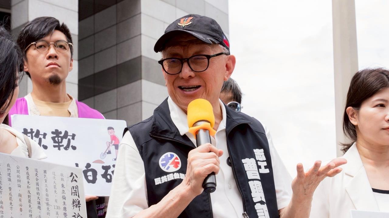 快新聞/曹興誠怒了!謝寒冰曬「中國小三」露骨照竟不起訴 女子身分曝光