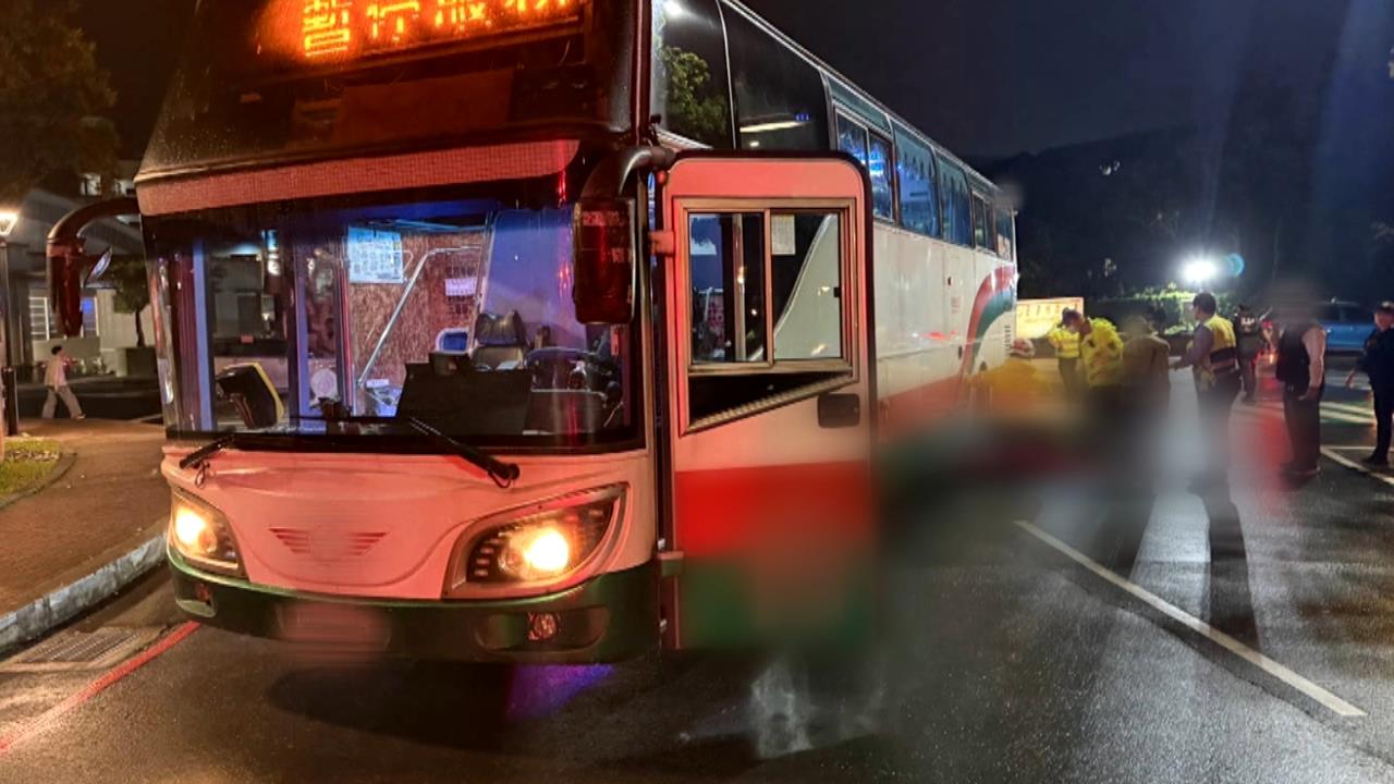 20歲澳門僑生校園走斑馬線　遭公車撞倒卡輪下