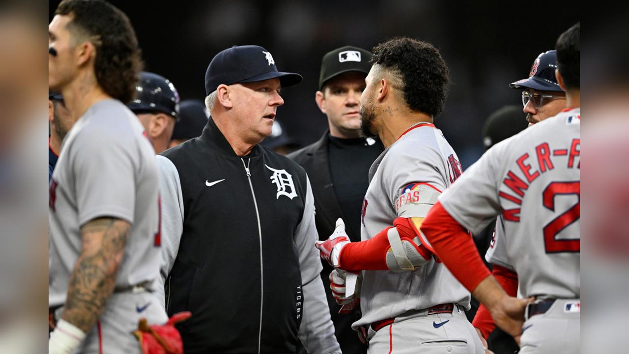 MLB(影)／李灝宇參與首次「大場面」板凳衝突！老虎疑似砸人連教頭都怒轟自家投手