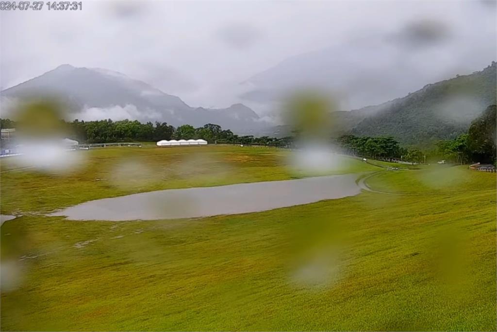 大雨強襲台東　鹿野高台驚現「小嘉明湖」景緻