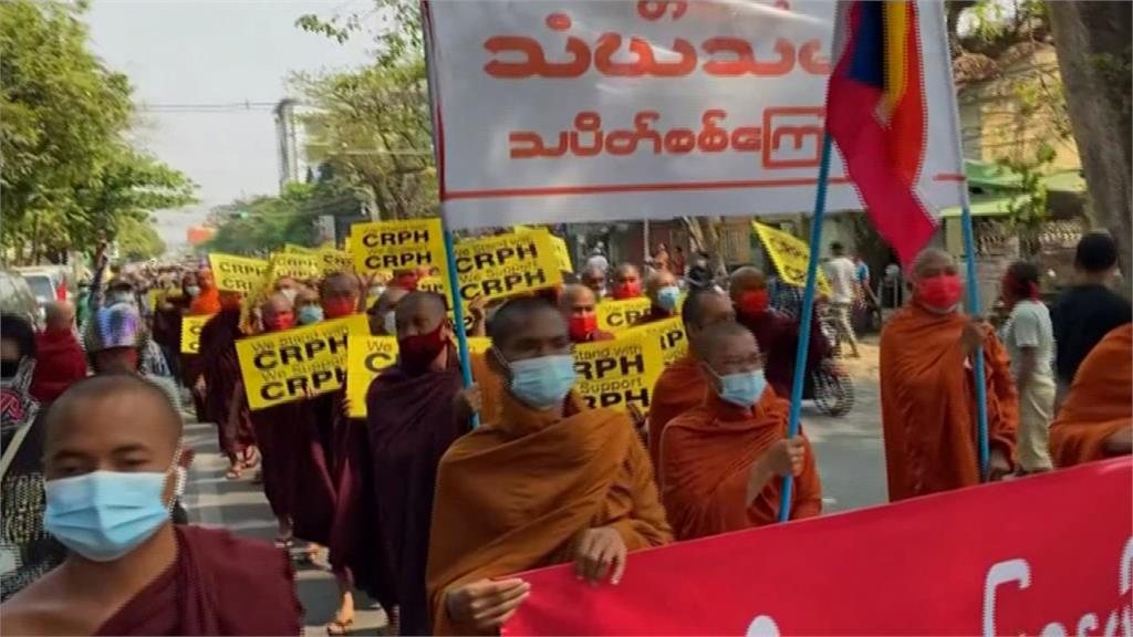 緬甸示威傳1女中彈亡 軍政府開除駐聯大使