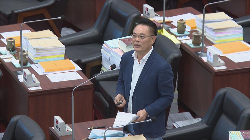 韓賜村闖紅燈撞死騎士判刑6個月 議員任期不受影響