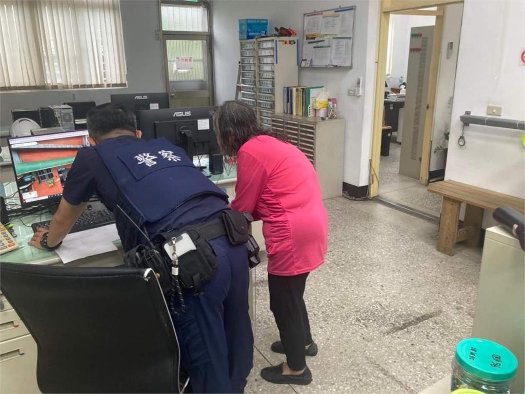 7旬婦迷途10公里超商前啜泣　龍警助其與老伴團圓