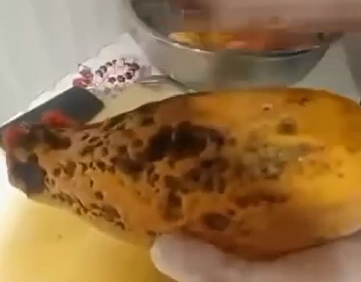 木瓜切掉發霉部位續賣？　桃機木瓜牛奶店遭停業