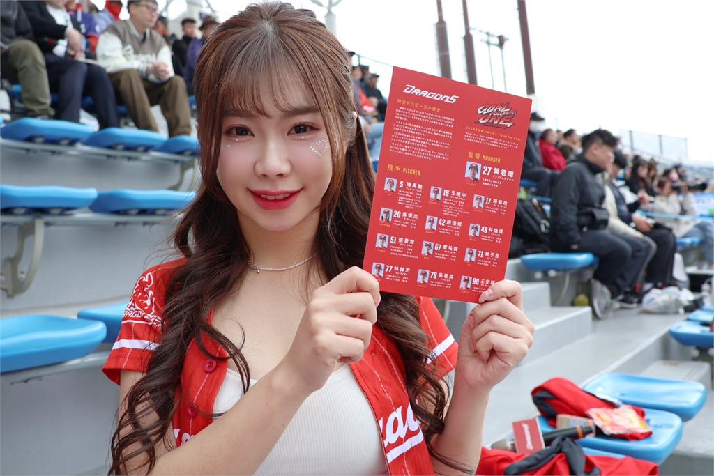 中職／日本也關注！味全龍海外交流賽沖繩球迷湧現　小龍女賴可、詩雅隨隊應援