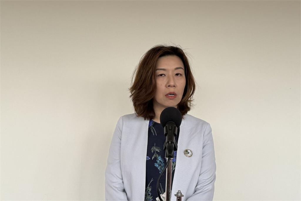 高齡換駕照「新體格檢查」衛福部點頭！   林靜儀：會跟成人健檢不同